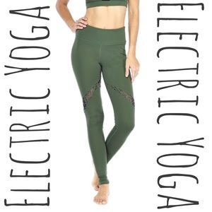 |Electric Yoga| Intwine Legging